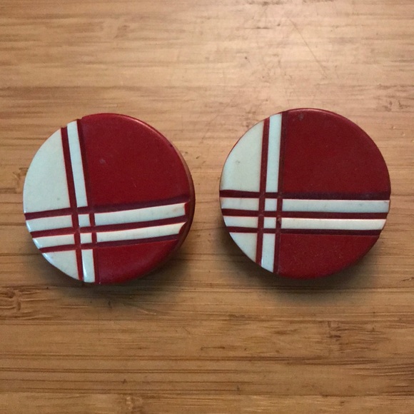 Jewelry - Vintage 80’s Cross Hatch Red and White Post Back Earrings